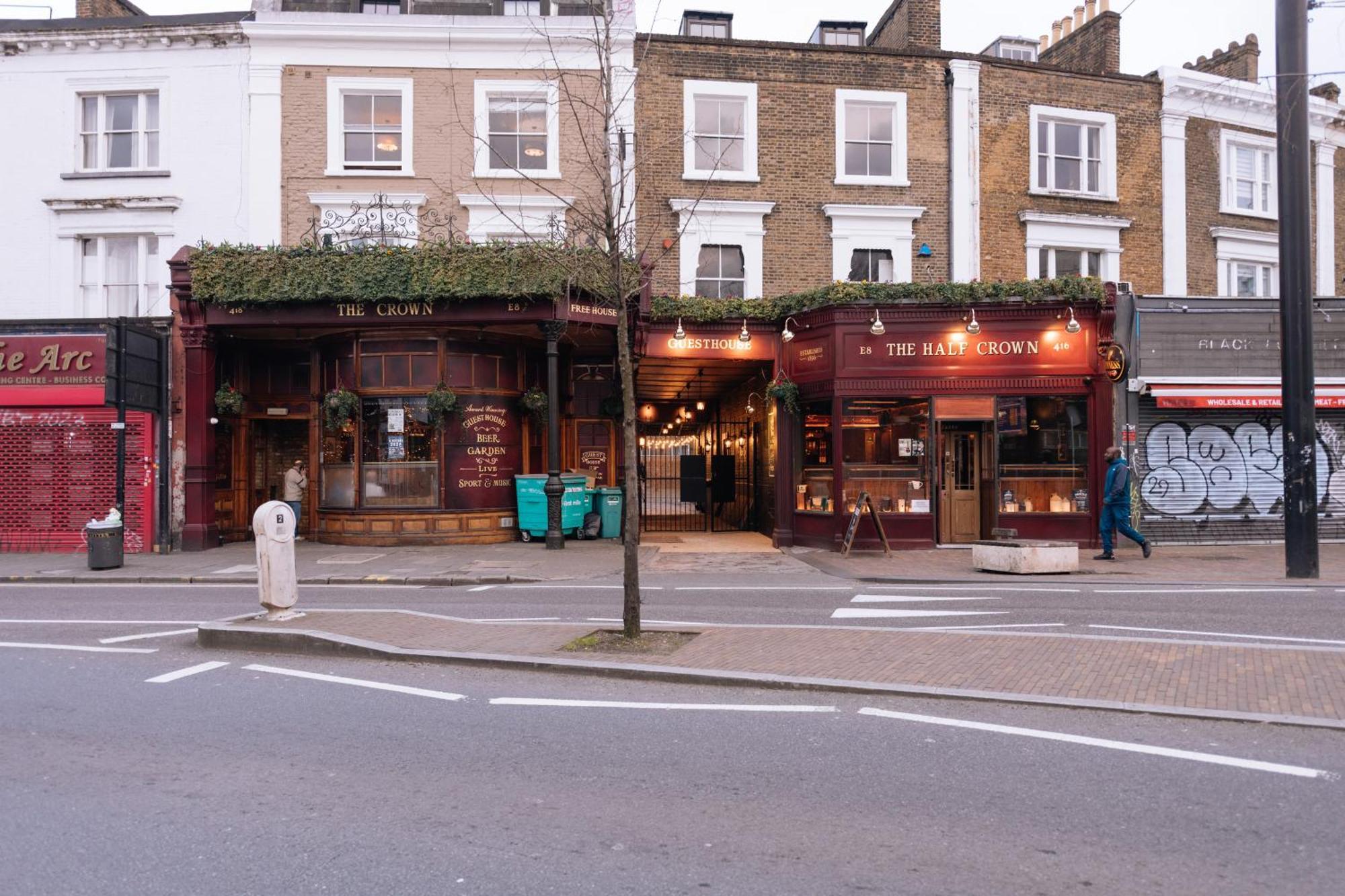 The Crown Pub & Guesthouse London Exterior photo