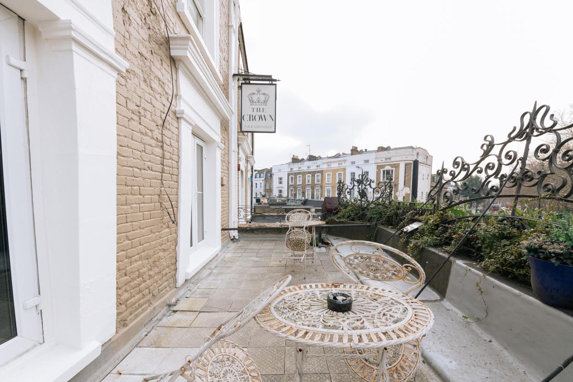 The Crown Pub & Guesthouse London Exterior photo