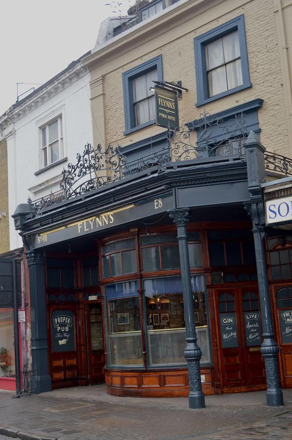 The Crown Pub & Guesthouse London Exterior photo